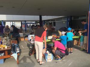 Vide-grenier 2016 de l'association de quartier Croisettes-Tuileries et environs à Epalinges
