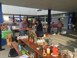 Vide-grenier 2016 de l'association de quartier Croisettes-Tuileries et environs à Epalinges